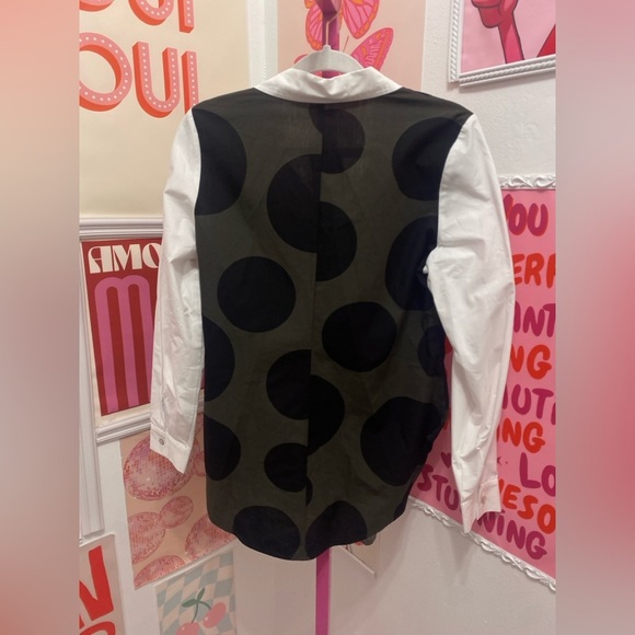 NWT URBAN BY ALEMBIKA URBAN DOTS
BUTTON DOWN SHIRT, Green - Picture 5 of 8